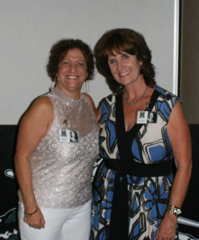 Julie Cox, Renee Brown