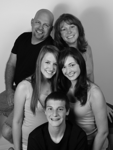 Barry Karr with wife Paula and kids, Brittany, Brandie and Brandon