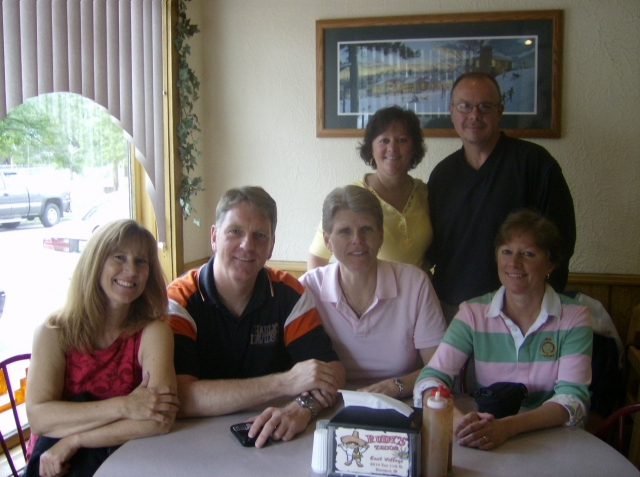 Lisa Carter Rohm, Brenda Brune Polk, Wayne Harrah, Shelley Kimble Welch; Leslie Kimble Turner, Ron Leedham