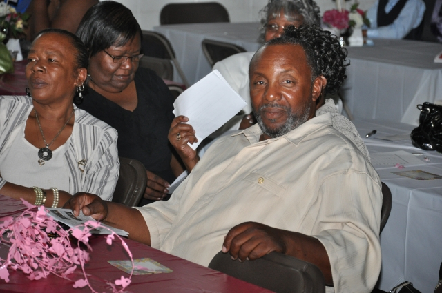 Front: Betty Gibbs Green & James Oneal; Rear: Sandra Ward Windley and Patricia Burrus Williams,JAW Class of '69