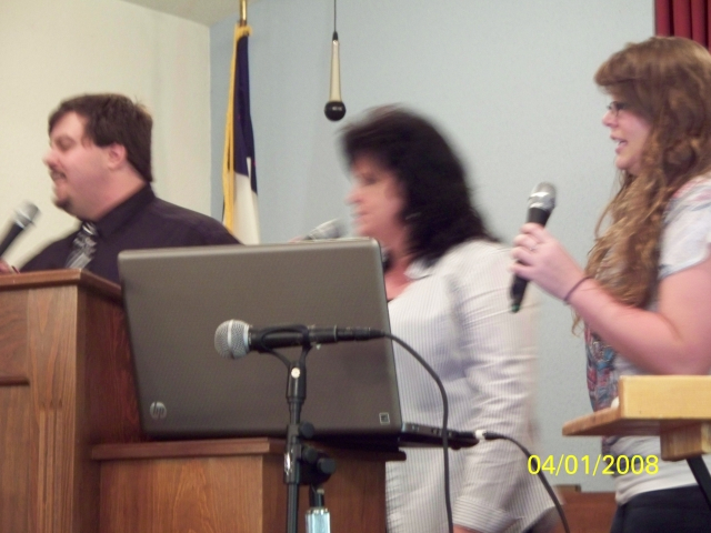 Mercy Given shared the pulpit with The Waylighters at Fellowship on April 1, 2012.  These are good friends that we first met at Rock Solid Church a few years ago.  We look forward to being back at Rock Solid this year.