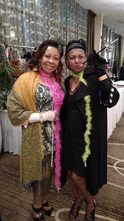 GRNOVA! Pink and green sorority sisters!