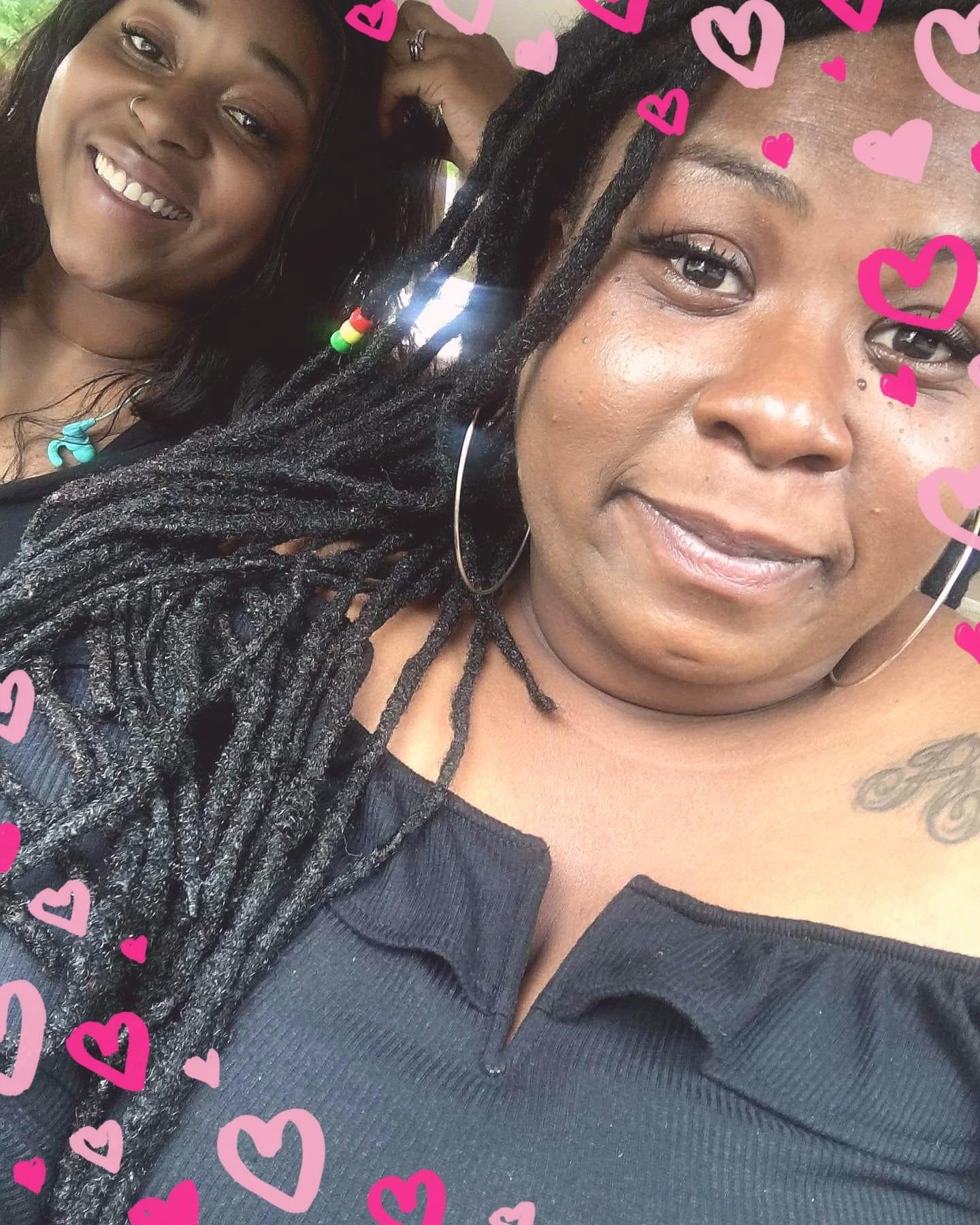 Raven and Taylor Carrington