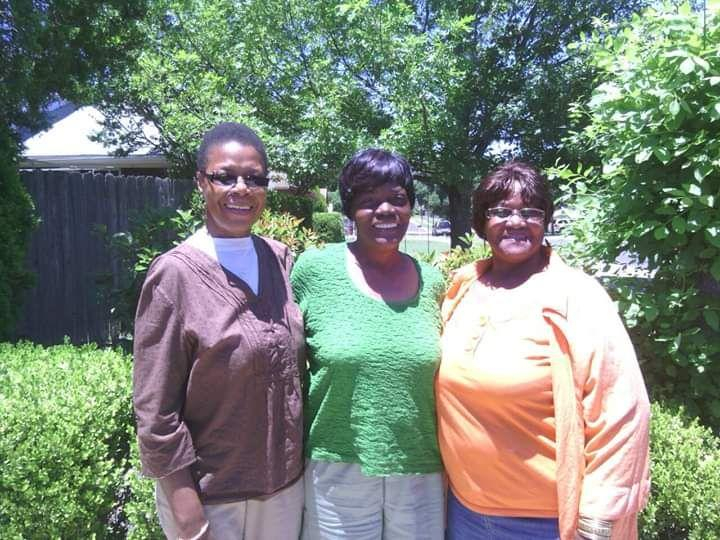 The bond of sisters!