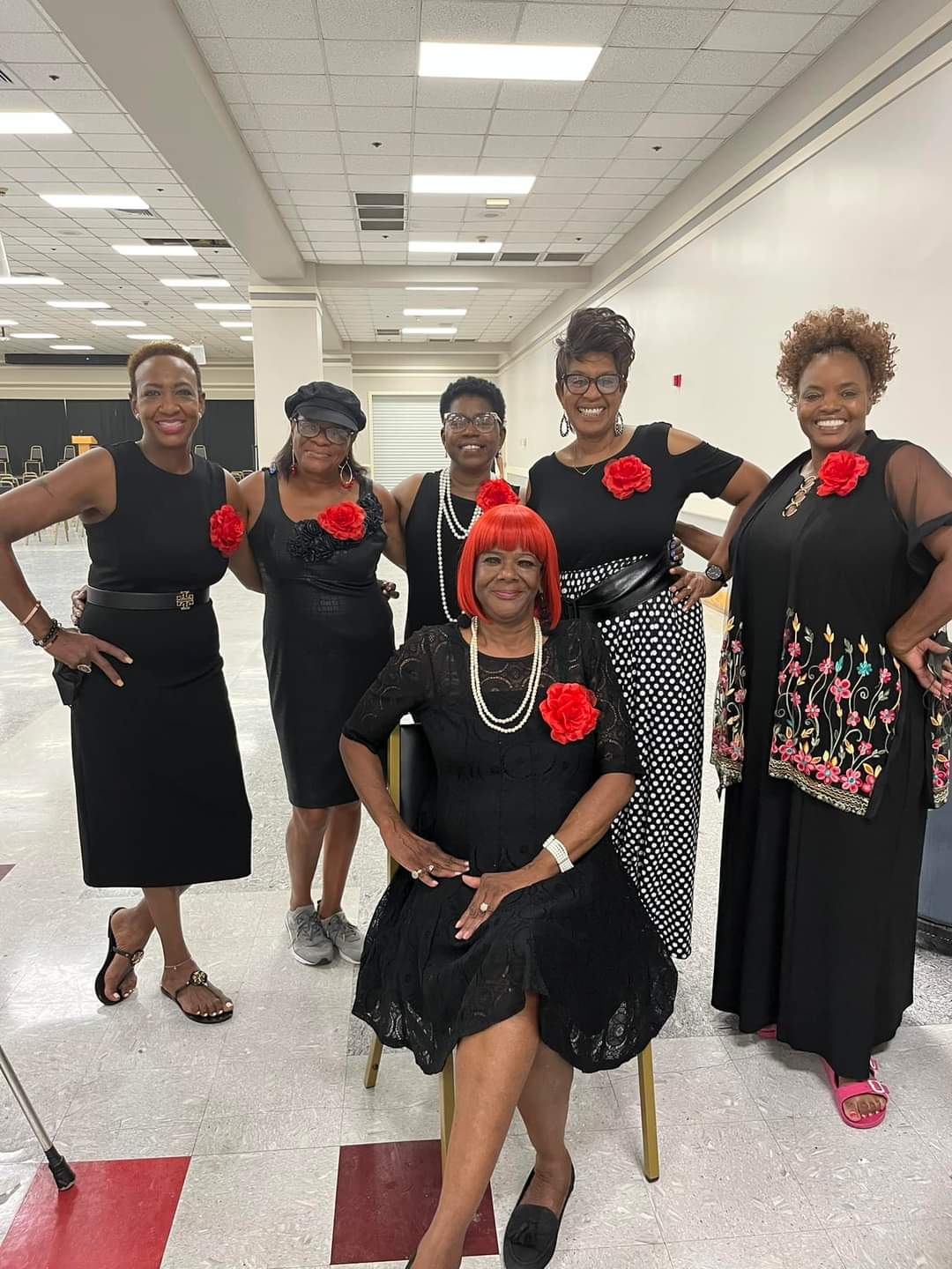 Classmates assist with repast - 2022