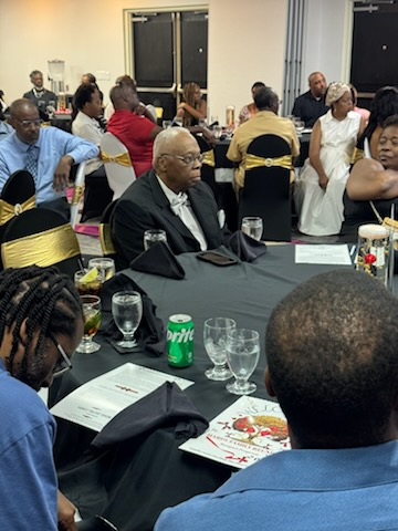 Ron, Wille-Charles, Kyle,Family Socializing