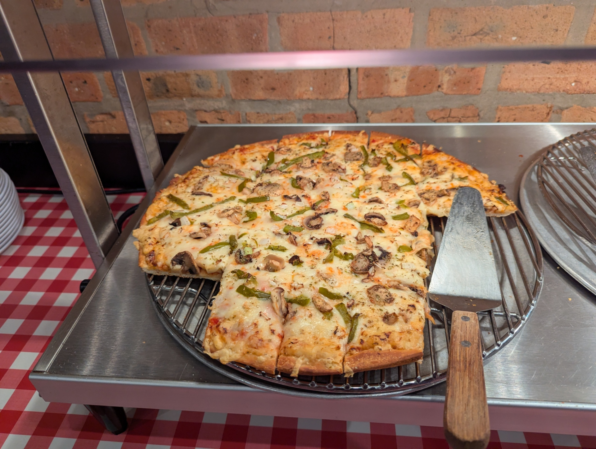 Aurelio's Veggie Pizza
