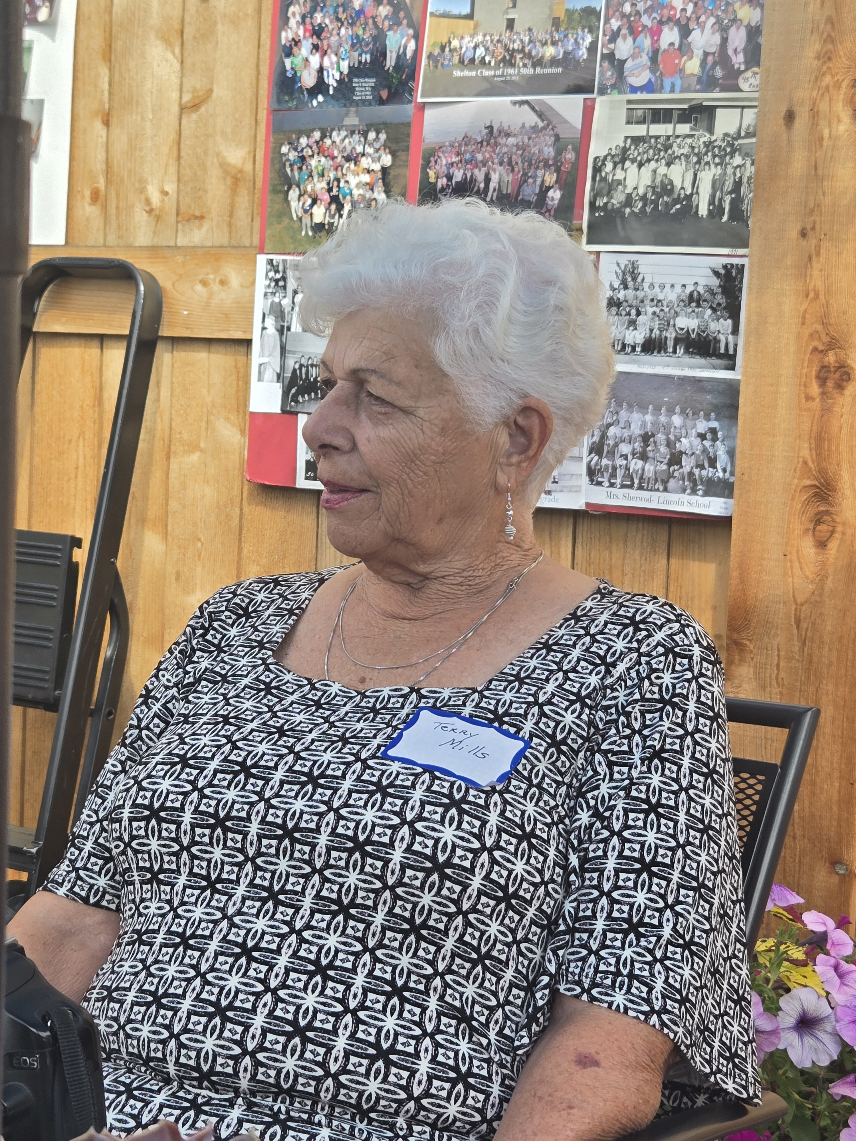Terry (Roberts) Mills