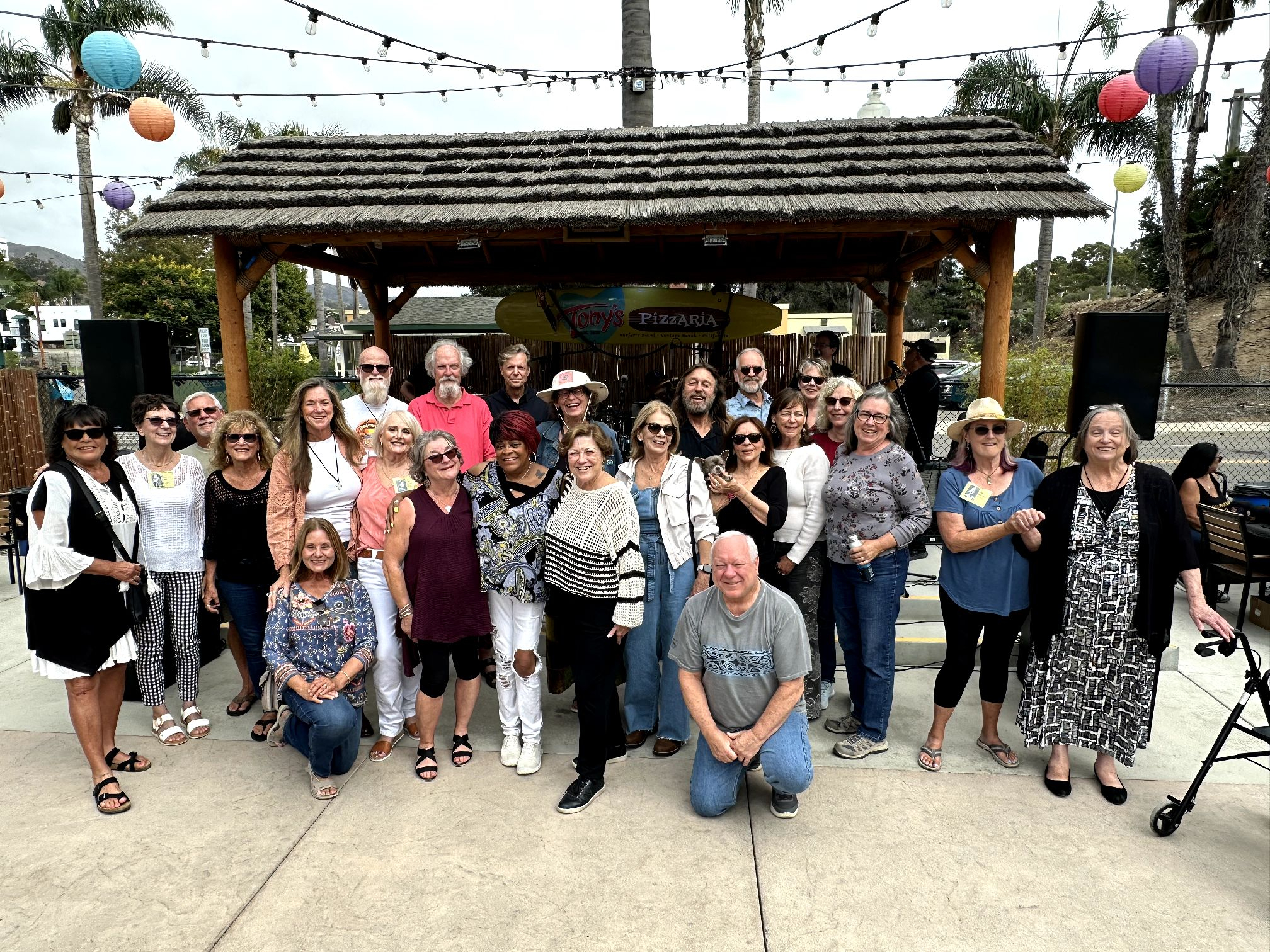 VHS Class of 75 at Tony's