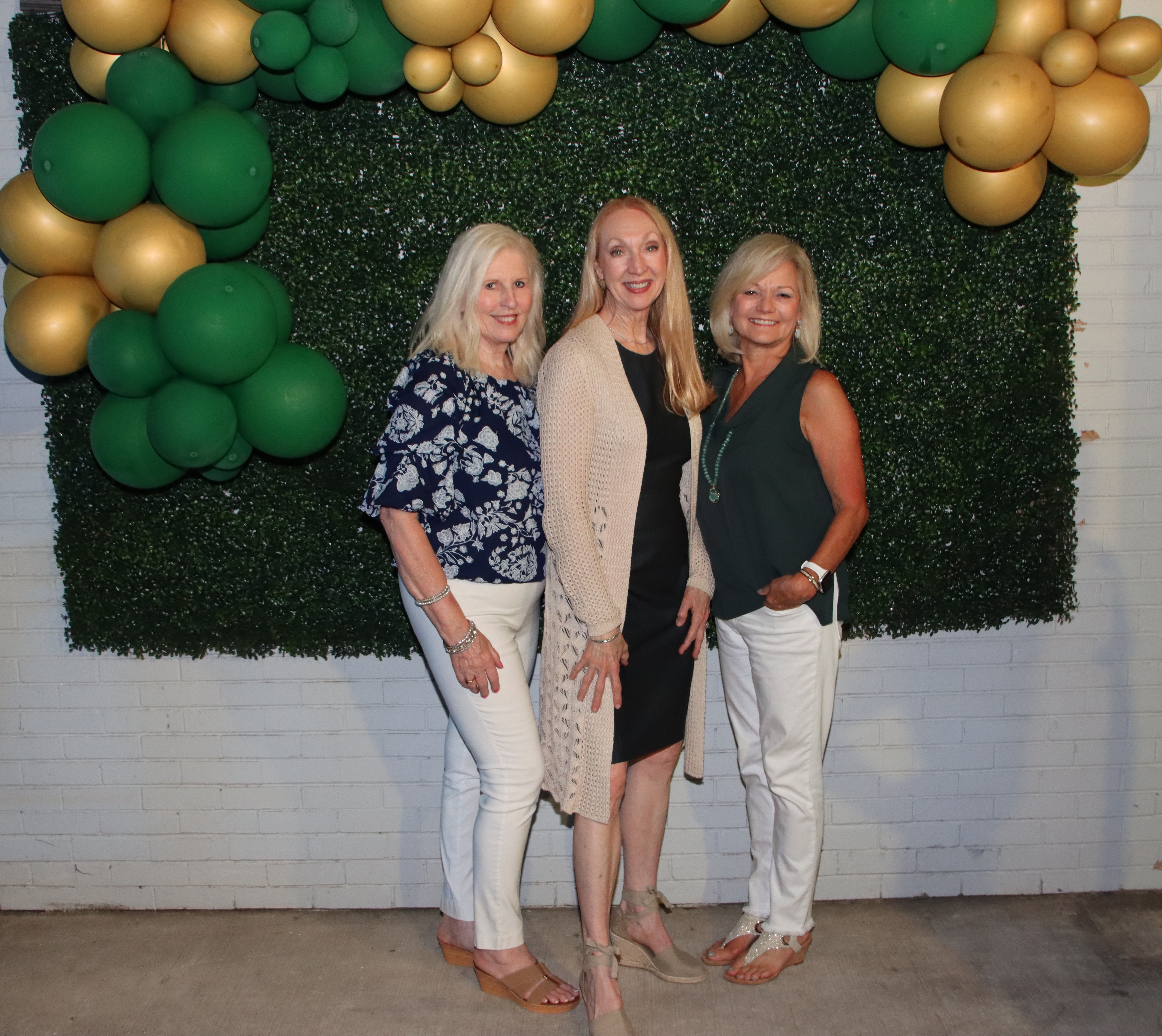 Beverly Cantrell, Linda Soule, Suzanne O'Brien (Windsor)