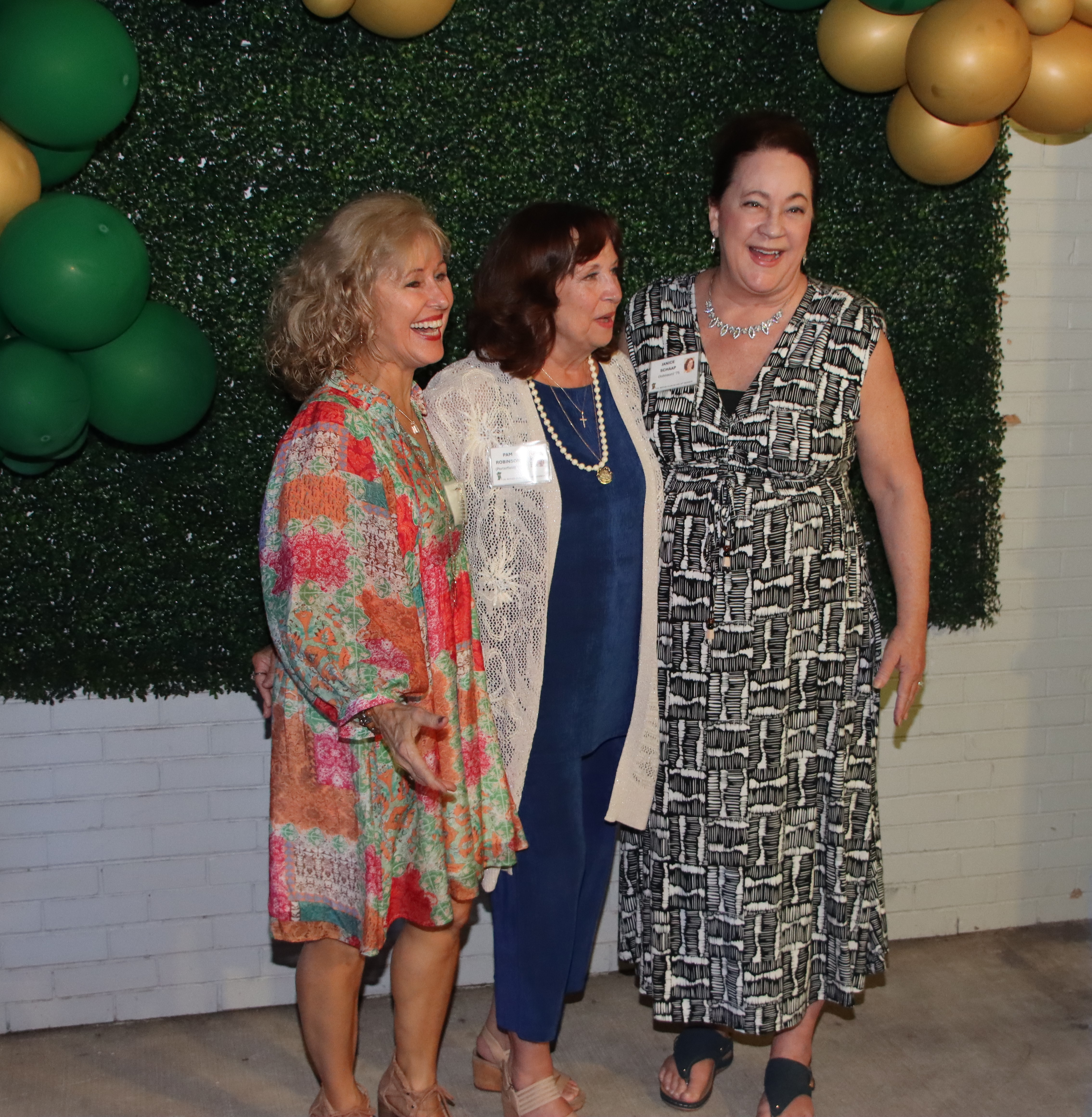 Claudia Rhinefurth (Butler), Pam Robinson (Porterfield), Janice Schaap (Johnson)