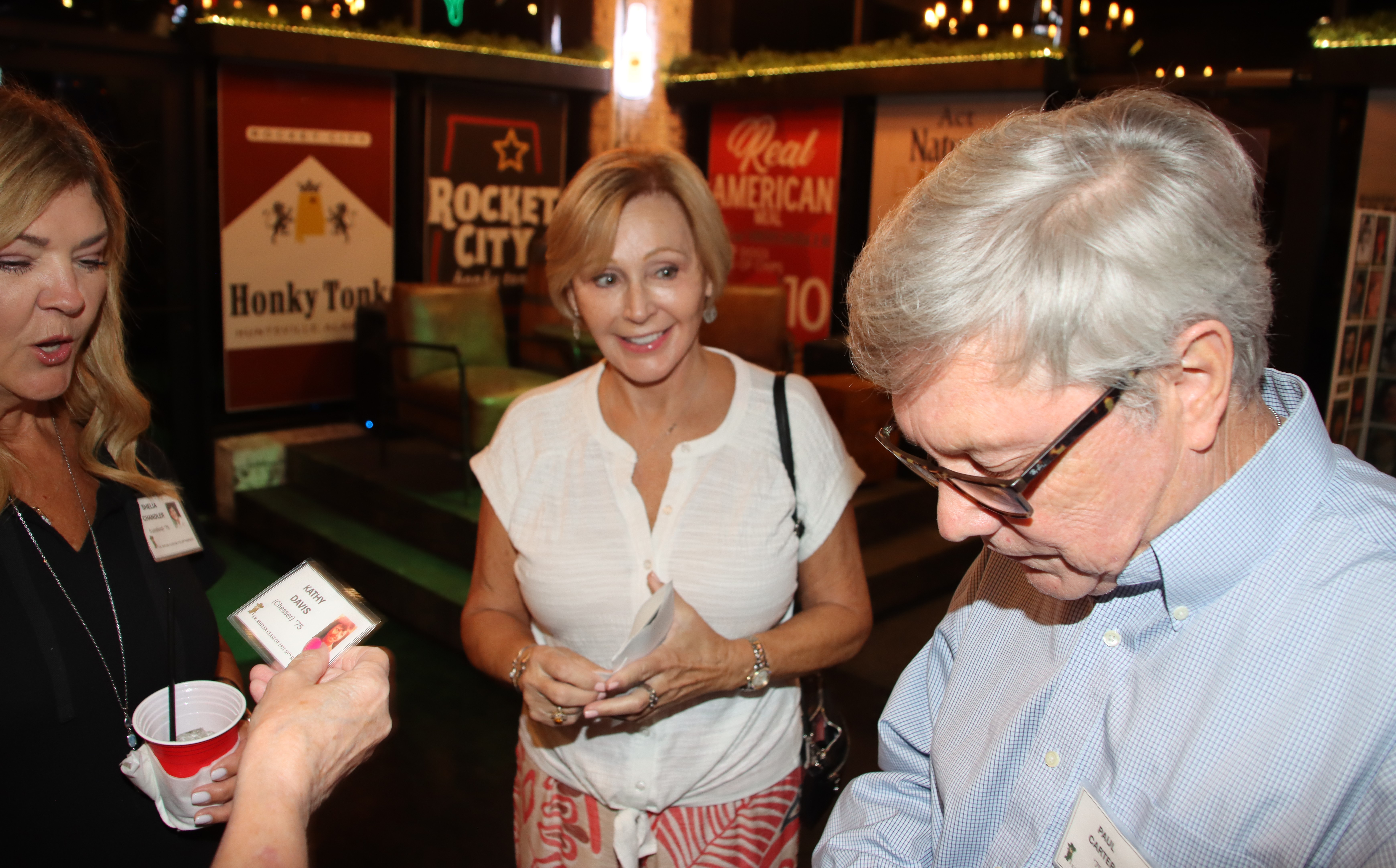 Shelia Chandler (Lunsford), Cathy Davis (Chesser), Paul Carter