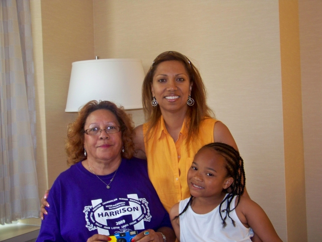 Carrie..great granddaughter of Reuben, Teresa great great granddaughter of Reuben, and KeKe great,great granddaughter of Reuben. 