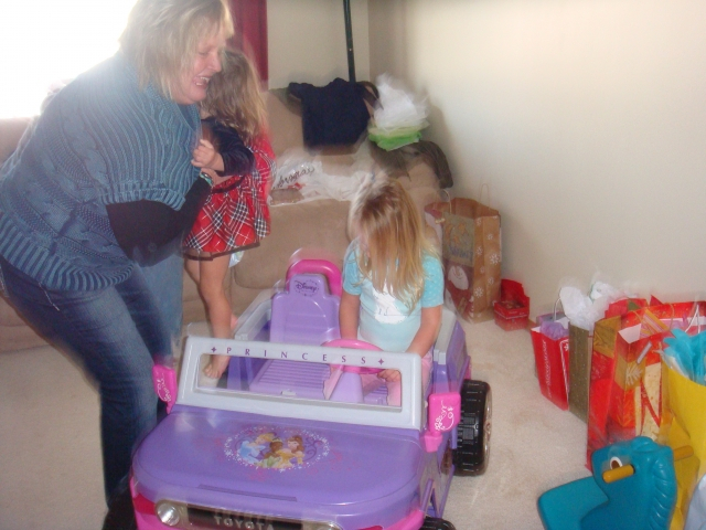 Yah-JJ was a lil freaked out by the new car! ahah...