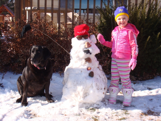 Stacia always finds ways to enjoy our first snowfall this winter!  Yippy!!