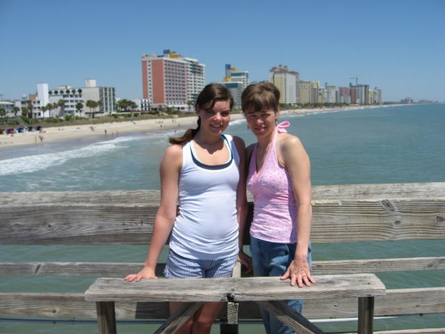 Katie and Karen Swanhorst