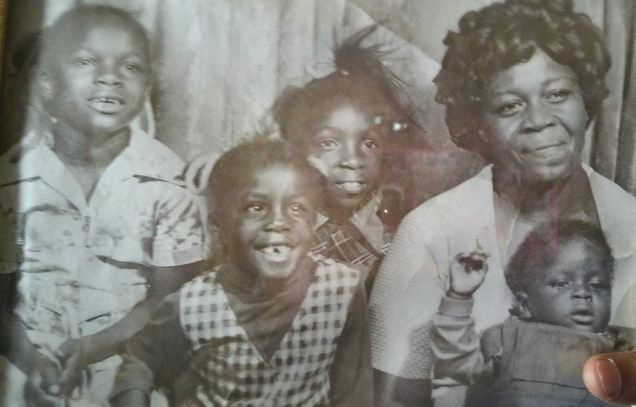Margie Pearl & grandchildren