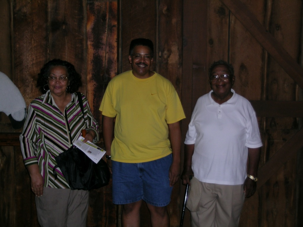 Roxie Julia Hunter, Bruce & Richard Cox