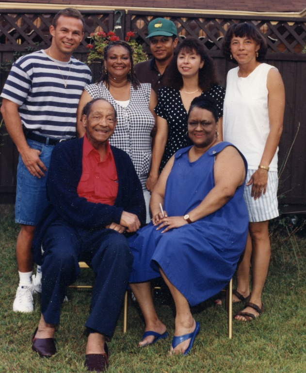 Ethel & Leslie Scruggs family