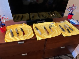 Ray Fauths knife collection
