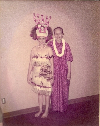 Grandma Salote & my mom, Oilau!
Kipeni>>Salote>>Oilau