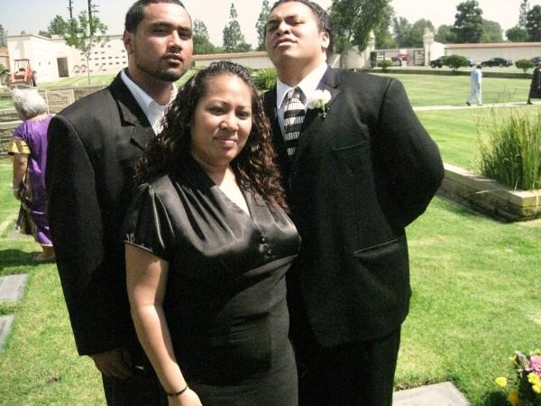 Siaki, Logo, Gus