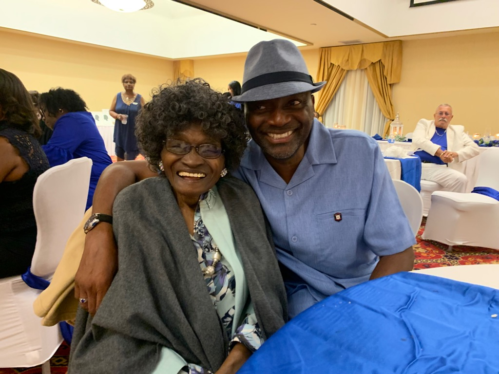 Mom & Garvis - Priceless 