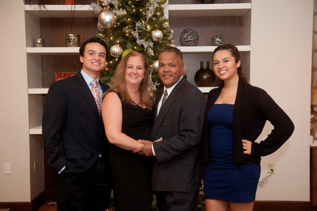 Matthew, Kim, James III, Mia
