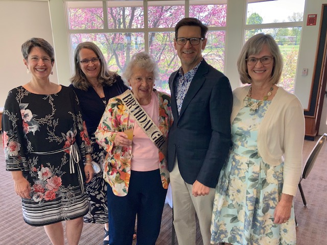 The Vickery Kids with Dee/Mother