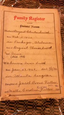 The Smith Family Bible showing Geneva Fuller Smiths family.