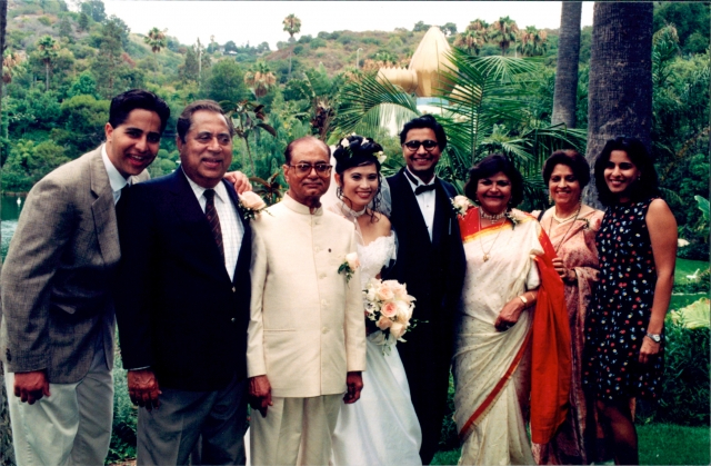 Raj, Dad, Anand Uncle, Tuyet, Deepak, Nima Auntie, Papu Auntie and Priya