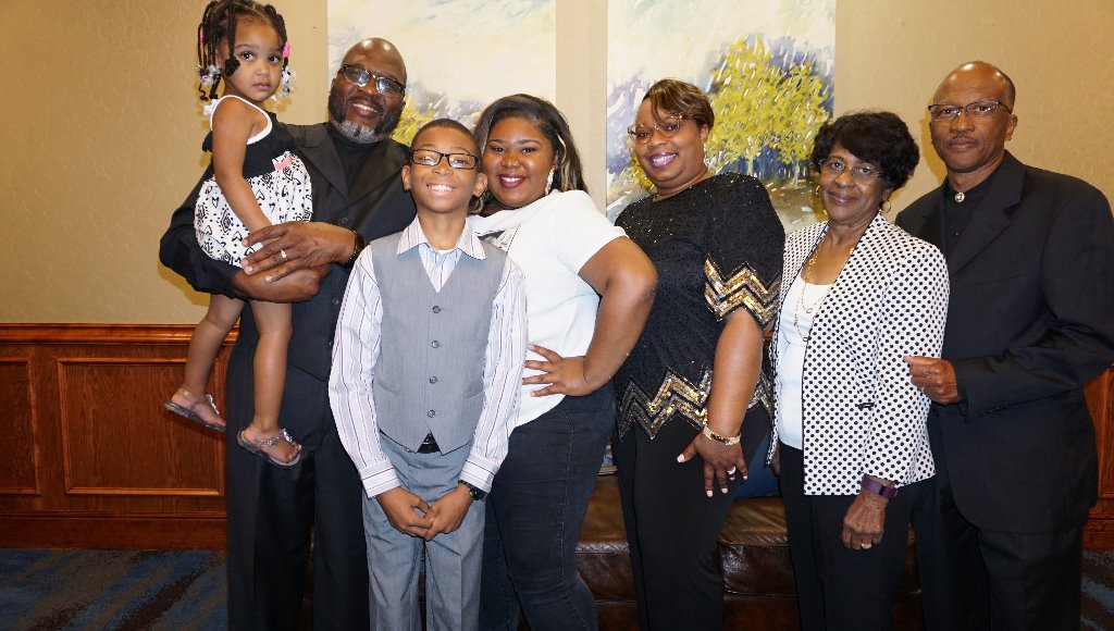 Descendants of Papa Browns sister, Ella.