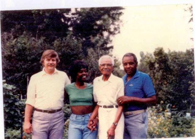Lto R: Unknown, Freda Teena Harden (Girlies daughter), Papa Brown, and Buster Brown