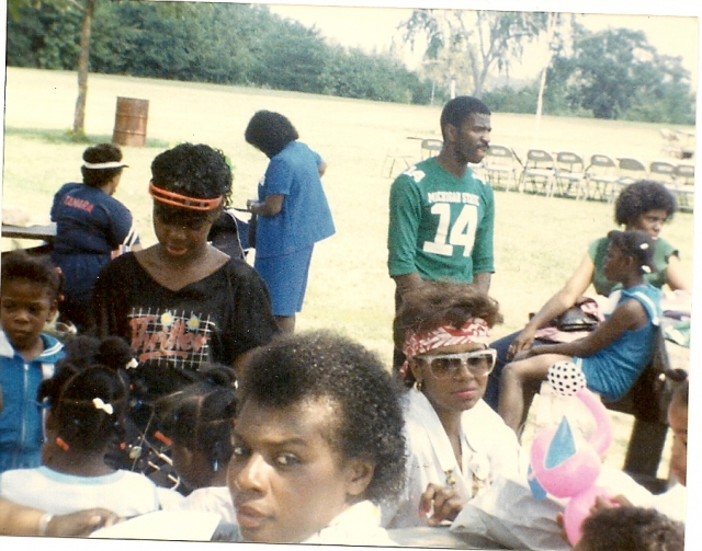 Stella Bürden,Beverly Jemison,Queen-Jemison Anderson and family