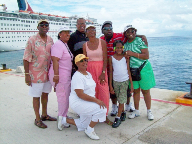 Cozemel Mexico -
Leaving the ship to go into city.