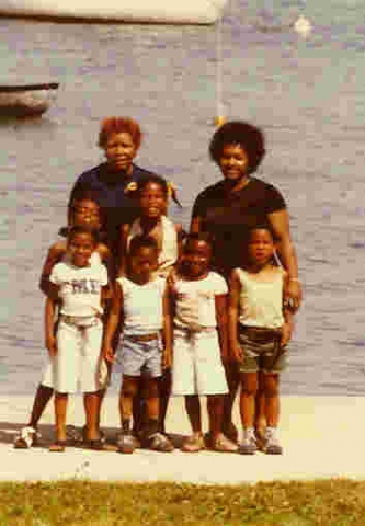 Dads sister, Katie, Deborah, and children down on the lake on Chicago.