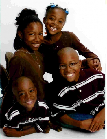 Whitney (13), Darrick Jr (10), Noah (6) and Nia (6) - September 2008