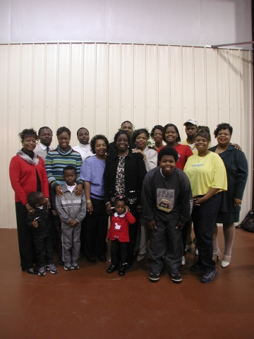 FAMILY THANKSGIVING-2001