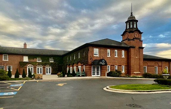 Exterior Building & Parking