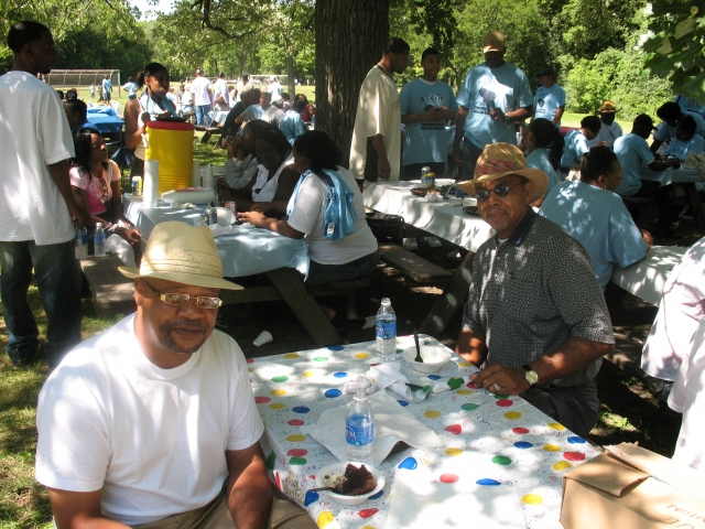 George Beene Sr. and Tommie Beene Sr......Nice hats gentlemen.