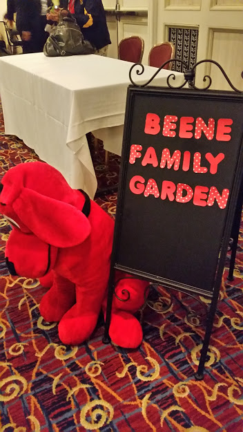 Welcome to our Garden where Beenes are plentiful!