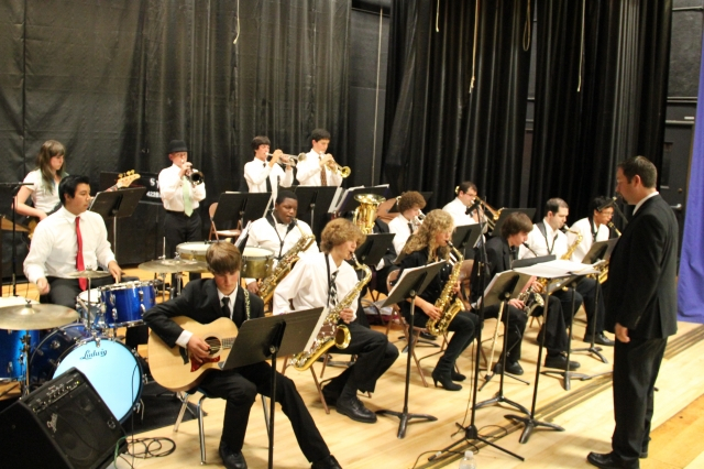 2010 Fall Concert - River City Swingers
