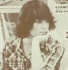 Jeanne Lake Petrosian rocking the Farrah Faucett Bangs LOL