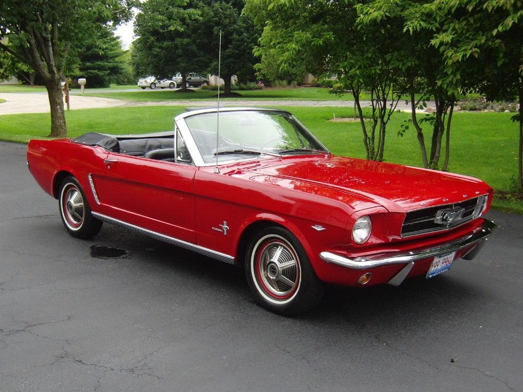 Becky Thatcher's 1964 1/2 289 Mustang convertible