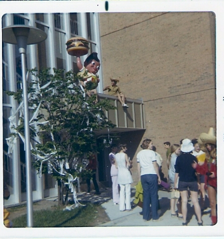 Senior Prank Day -- Tom Peek on roof; some on the right are Jill Shoaps, Sue Moesta, Joanne Knippenburg & Karen Figurello
