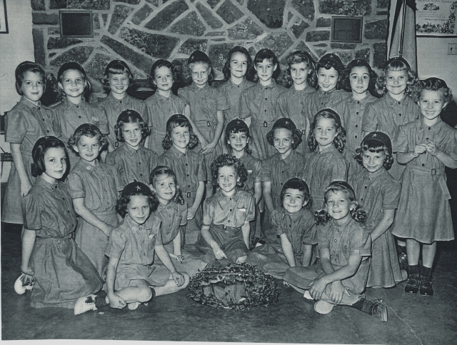 Ballman School Brownies 1952 front ltor: Charlie Green,, ?,?,Anne Dobbs, Harriett Hubbard, middle: Linda Miller, Marsha Riddle, Nancy Rockwood, Linda Ross, Julie Simard, Susan Steele, Susan Tennant, Janie Wortz Back: Eileen Adams, Marilynda Green, Nancy M