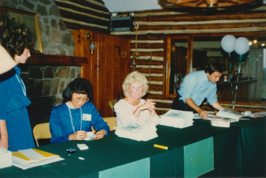 20th reunion committee preps for arrivals