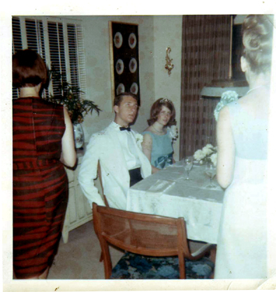 Lillian Cox hosted a pre-prom dinner at her home. Bob Featherstone with Quay Dortch.