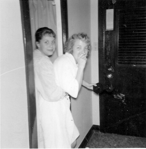 Dianne Brandenborg, Mary Zakariasen
Blue Bonnet Hotel, San Antonio, Texas
