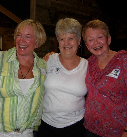 Farmers Barn Dinner: Pam Buzard Conley, Gwen Anderson Cooke, Barb Tanner Hightower